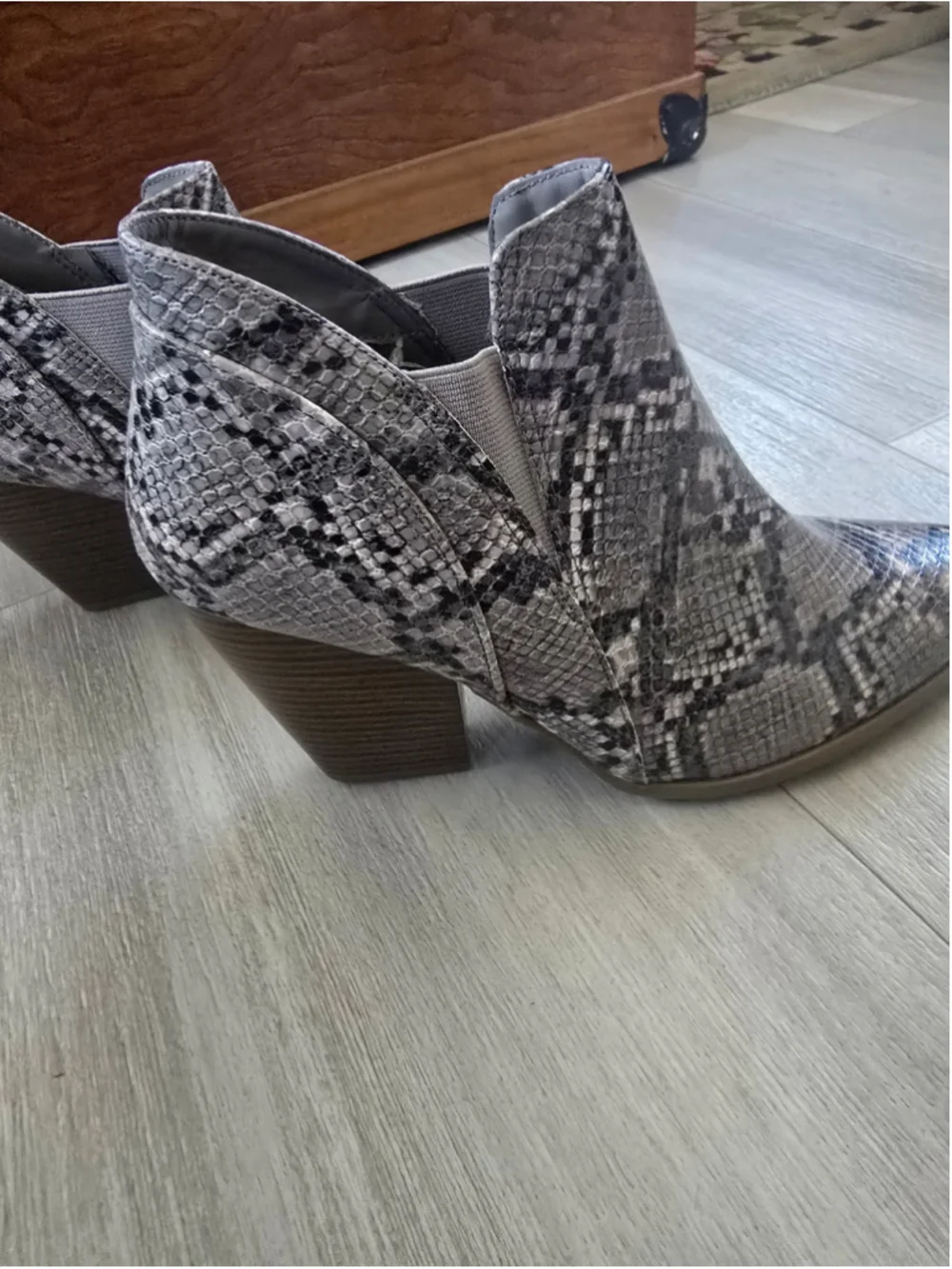 Women's a.n.a Snake Print Ankle Boots Grey Black Size 7.5 NWT